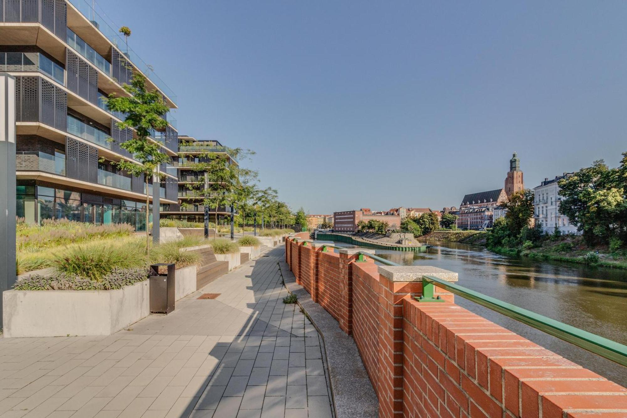 Rentplanet - Apartamenty Ksiecia Witolda Wroclaw Exterior photo